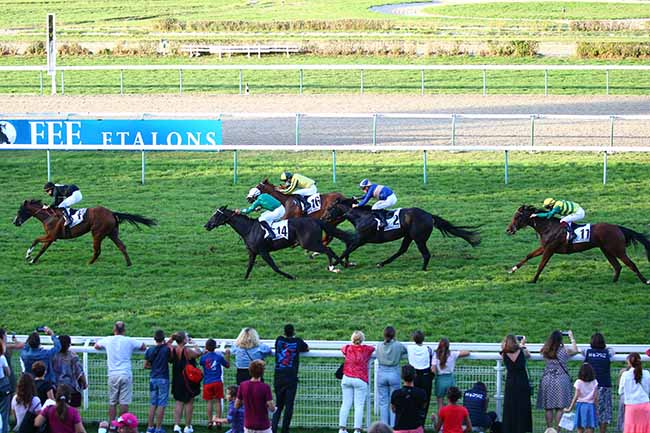 Photo d'arrivée de la course pmu PRIX DU CHAMP DURAND à DEAUVILLE le Jeudi 20 août 2020