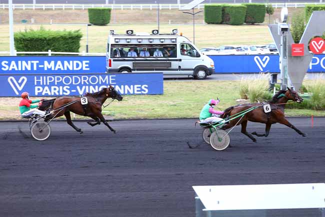 Photo d'arrivée de la course pmu PRIX DE SAINT-MANDE à PARIS-VINCENNES le Samedi 22 août 2020