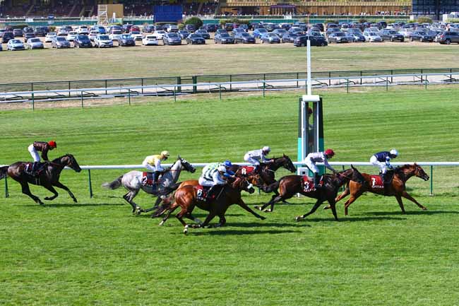 Photo d'arrivée de la course pmu QATAR PRIX DU PETIT COUVERT à LONGCHAMP le Dimanche 13 septembre 2020