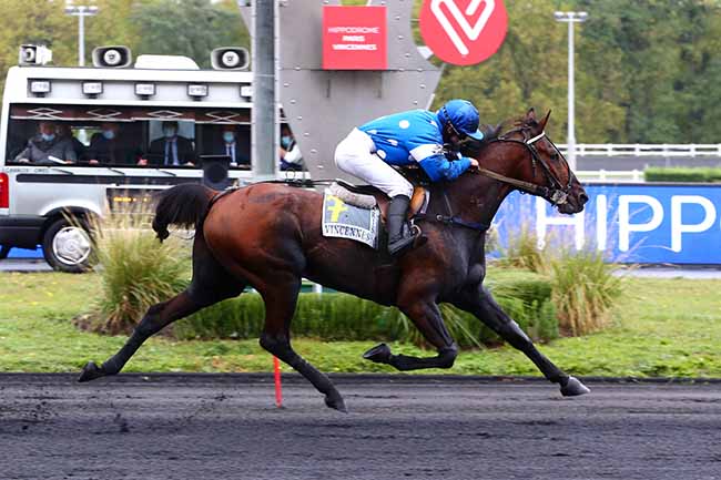 Photo d'arrivée de la course pmu PRIX JEAN MARY à PARIS-VINCENNES le Mardi 29 septembre 2020