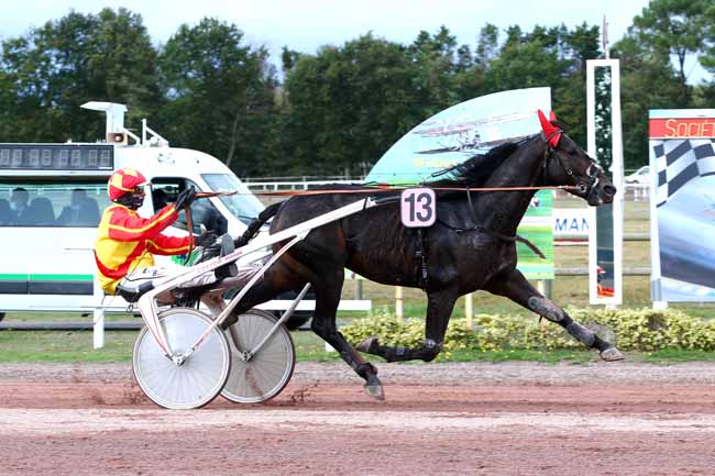 Photo d'arrivée de la course pmu PRIX EUROSOL FONDATION - PRIX TRANSPORT à LE MANS le Mercredi 30 septembre 2020