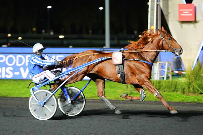 Photo d'arrivée de la course pmu PRIX FREIA à PARIS-VINCENNES le Vendredi 9 octobre 2020
