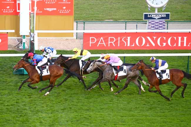 Photo d'arrivée de la course pmu PRIX DE BOTZARIS à LONGCHAMP le Jeudi 15 octobre 2020