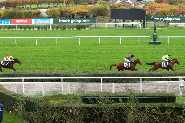 Photo d'arrivée de la course pmu PRIX KANTAR à SAINT-CLOUD le Mardi 17 novembre 2020