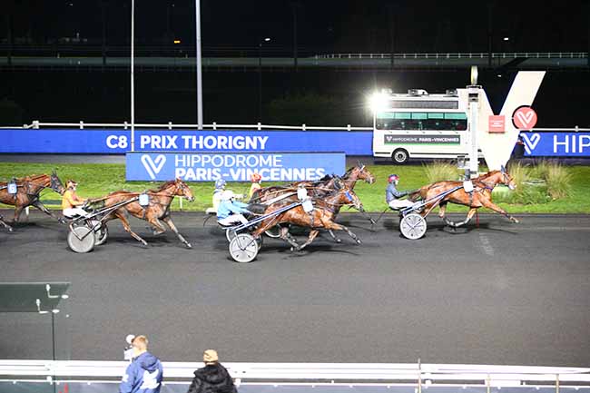 Photo d'arrivée de la course pmu PRIX THORIGNY à PARIS-VINCENNES le Mardi 29 décembre 2020