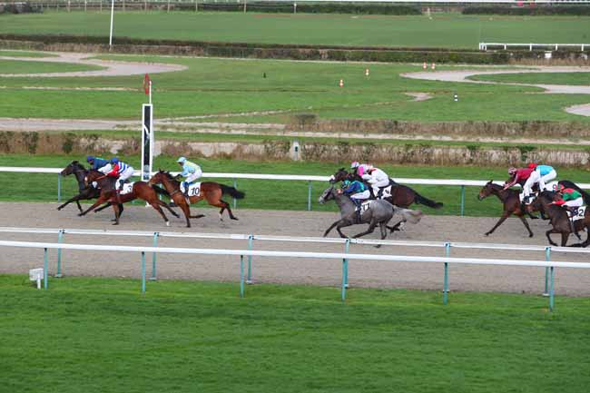 Photo d'arrivée de la course pmu PRIX DE HIEVILLE à DEAUVILLE le Samedi 2 janvier 2021