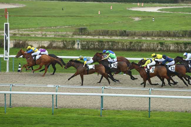 Photo d'arrivée de la course pmu PRIX DE BALME à DEAUVILLE le Dimanche 3 janvier 2021