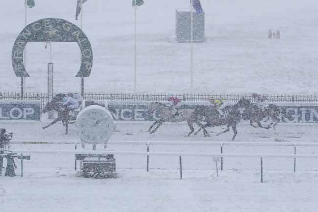 Photo d'arrivée de la course pmu PRIX DE LA ROUTE DE LA JUSTICE à CHANTILLY le Samedi 16 janvier 2021