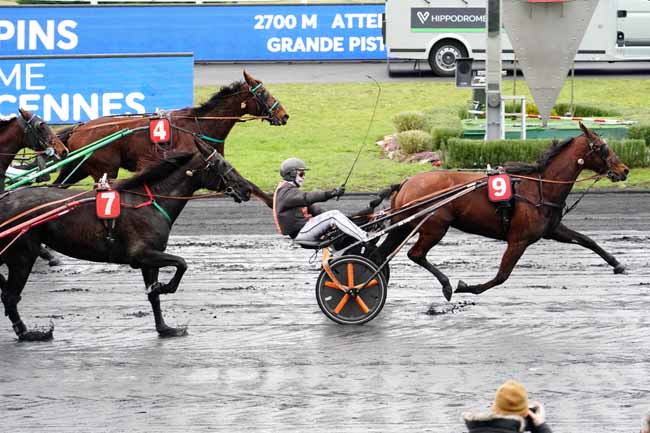 Photo d'arrivée de la course pmu PRIX DE JUAN-LES-PINS à PARIS-VINCENNES le Lundi 15 février 2021
