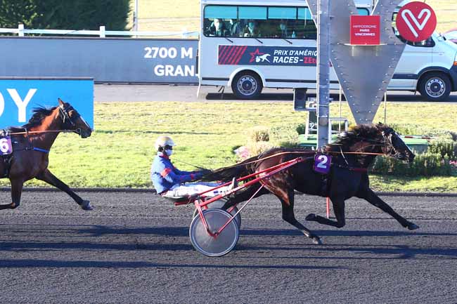 Photo d'arrivée de la course pmu PRIX REVERDY - PRIX DE LA MAYENNE à PARIS-VINCENNES le Dimanche 28 février 2021
