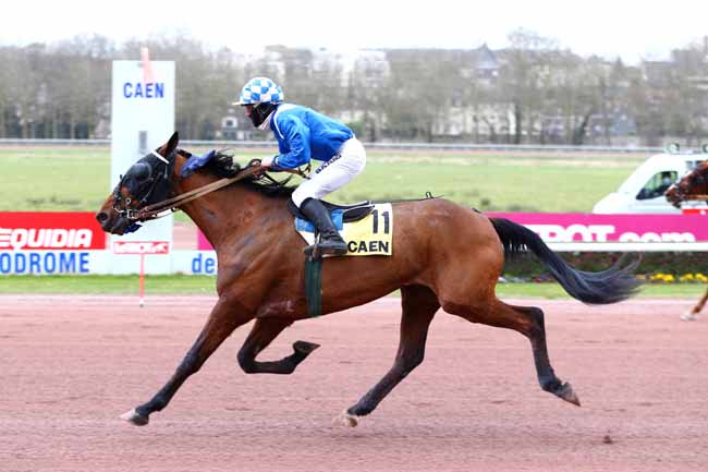 Photo d'arrivée de la course pmu PRIX DE PUCHAY à CAEN le Jeudi 18 mars 2021