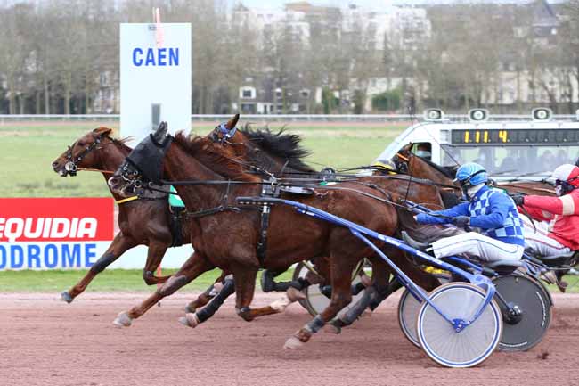 Photo d'arrivée de la course pmu PRIX DE FRENOUVILLE à CAEN le Jeudi 18 mars 2021