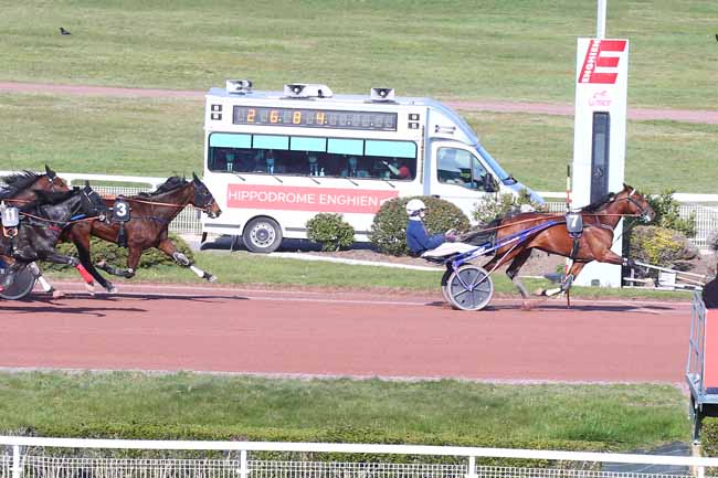 Photo d'arrivée de la course pmu PRIX DU PONT SULLY à ENGHIEN le Mardi 23 mars 2021