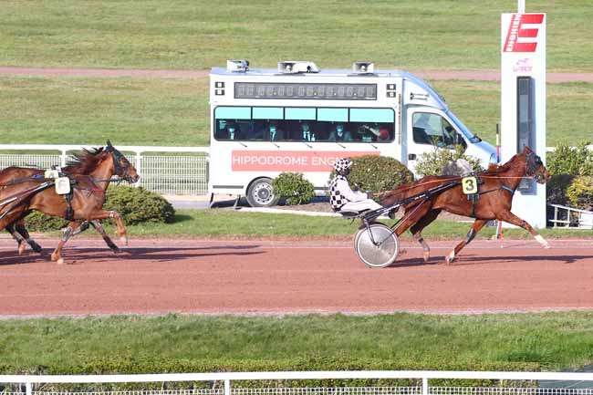 Photo d'arrivée de la course pmu PRIX DES COTES D'ARMOR à ENGHIEN le Mardi 23 mars 2021