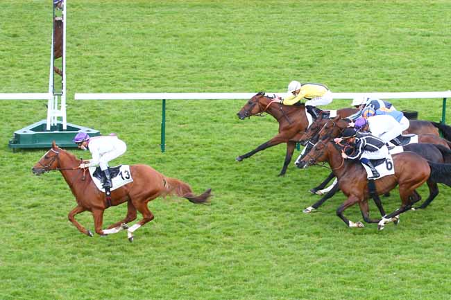 Photo d'arrivée de la course pmu PRIX DES EPINETTES à LONGCHAMP le Jeudi 27 mai 2021