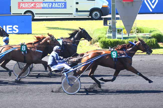 Photo d'arrivée de la course pmu PRIX JOHANNA à PARIS-VINCENNES le Mardi 1 juin 2021