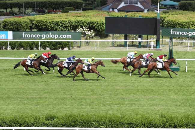 Photo d'arrivée de la course pmu PRIX PAWNEESE à SAINT-CLOUD le Mardi 8 juin 2021