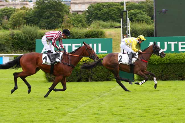 Photo d'arrivée de la course pmu PRIX CALDARIUM à AUTEUIL le Mardi 29 juin 2021