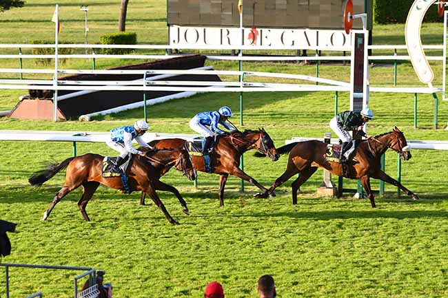 Photo d'arrivée de la course pmu PRIX DE L'ABBAYE SAINT-CORNEILLE à COMPIEGNE le Samedi 10 juillet 2021