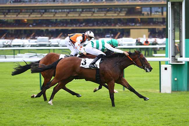 Photo d'arrivée de la course pmu PRIX DU VAL PROFOND à LONGCHAMP le Mercredi 14 juillet 2021