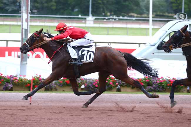 Photo d'arrivée de la course pmu PRIX FANDANGO à CABOURG le Vendredi 23 juillet 2021