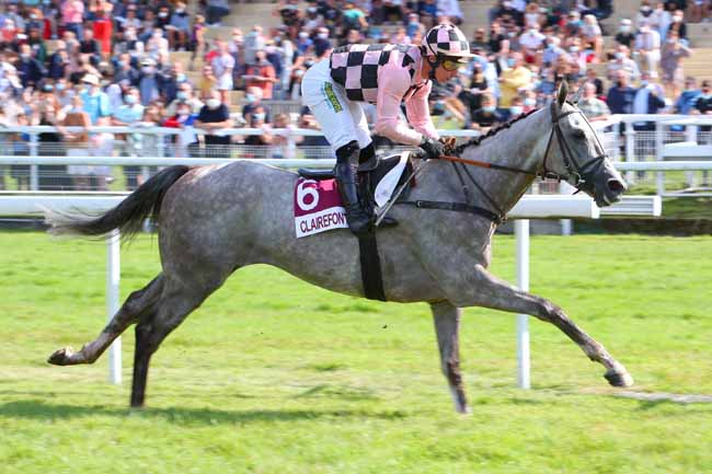 Photo d'arrivée de la course pmu PRIX LE BARON DUTACQ à CLAIREFONTAINE le Jeudi 29 juillet 2021
