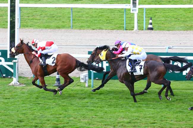 Photo d'arrivée de la course pmu PRIX DE BREVEDENT à DEAUVILLE le Jeudi 26 août 2021