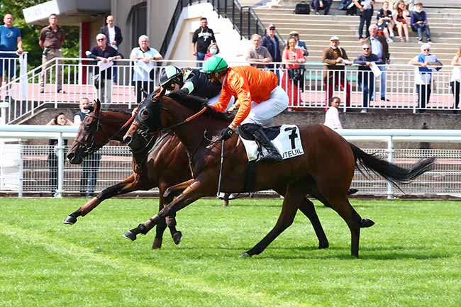 Photo d'arrivée de la course pmu PRIX DE GIEN à AUTEUIL le Mercredi 1 septembre 2021