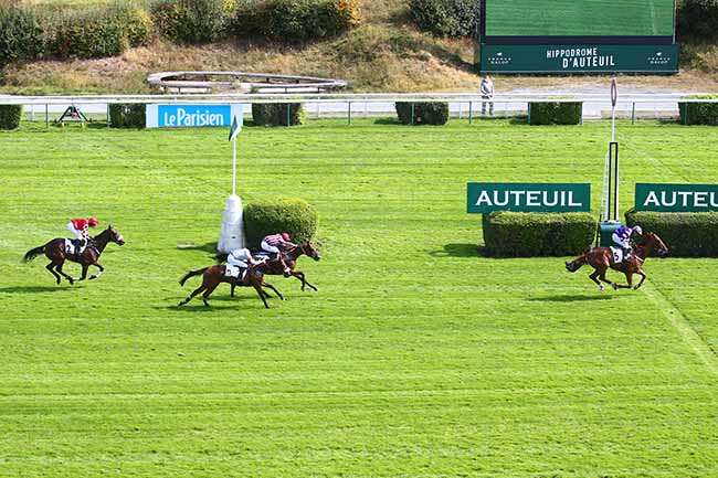 Photo d'arrivée de la course pmu PRIX JEAN NOIRET à AUTEUIL le Lundi 13 septembre 2021