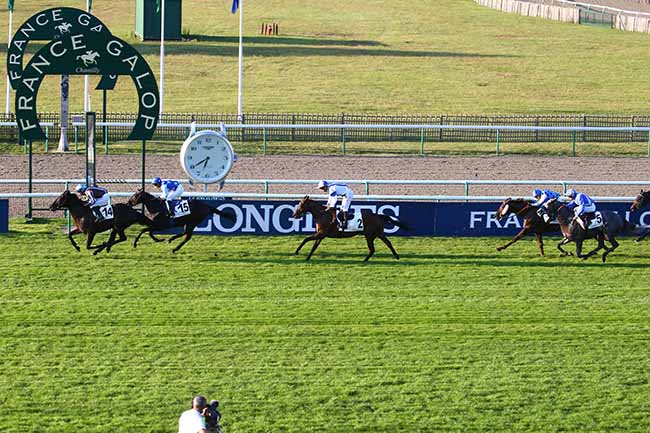 Photo d'arrivée de la course pmu PRIX DE PONTPOINT à CHANTILLY le Vendredi 17 septembre 2021
