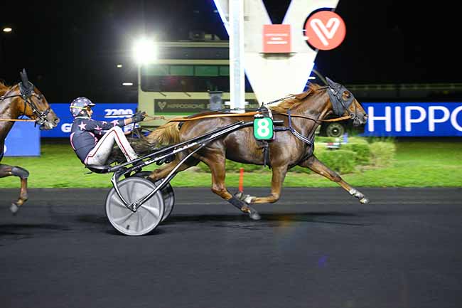 Photo d'arrivée de la course pmu PRIX AQUITANIA à PARIS-VINCENNES le Vendredi 24 septembre 2021