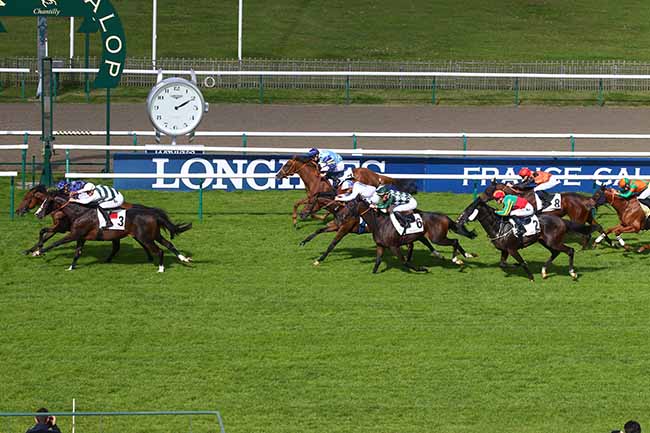 Photo d'arrivée de la course pmu PRIX DE L'ALLEE SANS SOUCI à CHANTILLY le Mercredi 29 septembre 2021