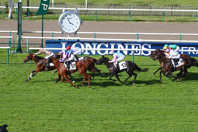 Photo d'arrivée de la course pmu PRIX DU PONCEL à CHANTILLY le Mercredi 29 septembre 2021