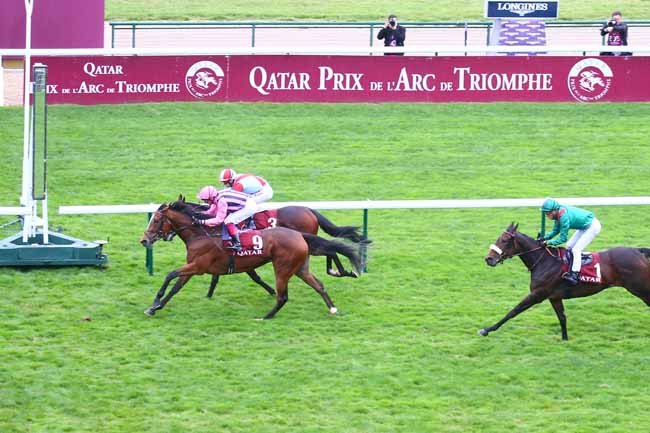 Photo d'arrivée de la course pmu QATAR PRIX DE ROYALLIEU à LONGCHAMP le Samedi 2 octobre 2021