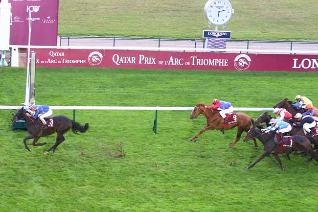 Photo d'arrivée de la course pmu PRIX QATAR RACING AND EQUESTRIAN CLUB à LONGCHAMP le Samedi 2 octobre 2021