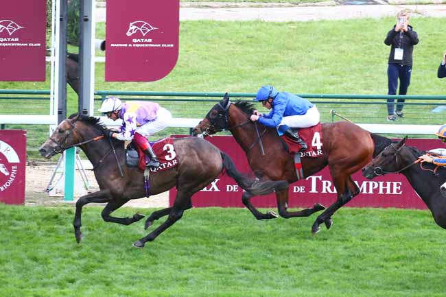Photo d'arrivée de la course pmu QATAR PRIX JEAN-LUC LAGARDERE (GRAND CRITERIUM) à LONGCHAMP le Dimanche 3 octobre 2021