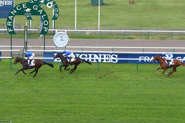 Photo d'arrivée de la course pmu PRIX DU JEU DE L'OIE à CHANTILLY le Mardi 5 octobre 2021