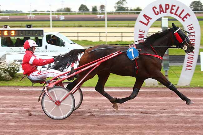 Photo d'arrivée de la course pmu PRIX RFM à LA CAPELLE le Mercredi 20 octobre 2021