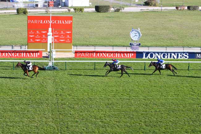 Photo d'arrivée de la course pmu PRIX DE SOLFERINO à LONGCHAMP le Jeudi 28 octobre 2021