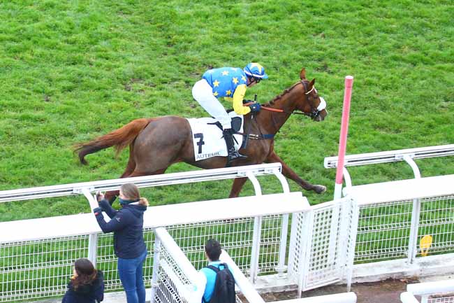 Photo d'arrivée de la course pmu PRIX KERYM à AUTEUIL le Samedi 20 novembre 2021