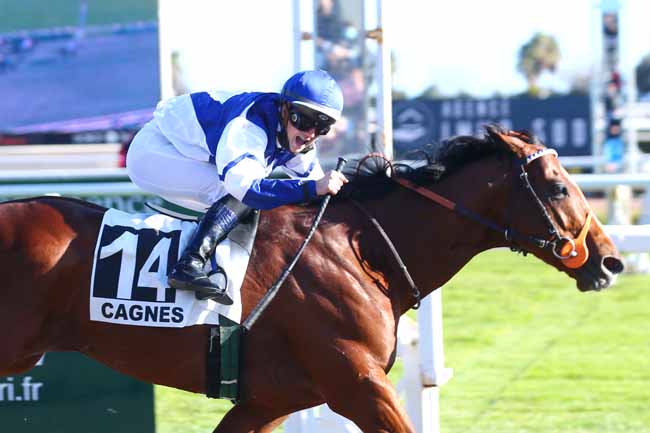 Photo d'arrivée de la course pmu PRIX DE MILAN à CAGNES-SUR-MER le Mardi 8 février 2022