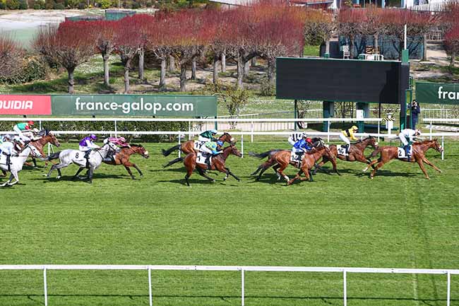 Photo d'arrivée de la course pmu PRIX DE LA PROVENCE à SAINT CLOUD le Jeudi 24 mars 2022