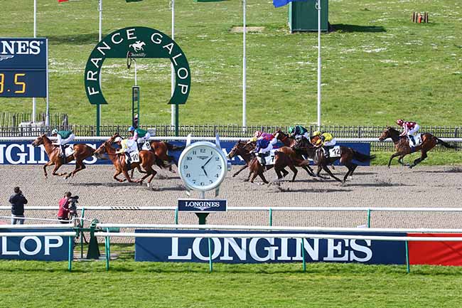Photo d'arrivée de la course pmu PRIX DE LA PORTE SAINT-DENIS à CHANTILLY le Mercredi 20 avril 2022
