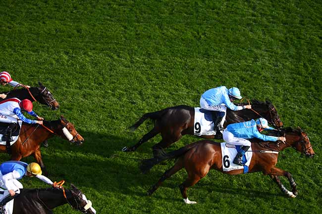 Photo d'arrivée de la course pmu PRIX DU BOURGET à CHANTILLY le Mercredi 20 avril 2022