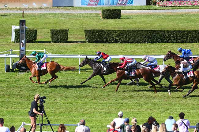 Photo d'arrivée de la course pmu PRIX SIGNORINI TARTUFI (PRIX VALE) à CLAIREFONTAINE le Samedi 9 juillet 2022