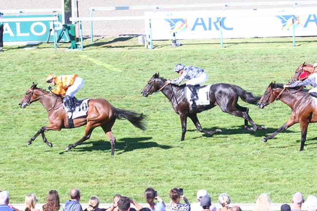 Photo d'arrivée de la course pmu PRIX MOONLIGHT CLOUD - COPA FERNANDO PENA à DEAUVILLE le Dimanche 7 août 2022