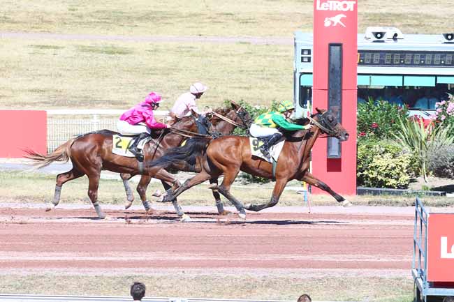 Photo d'arrivée de la course pmu PRIX DE LONDRES à ENGHIEN le Samedi 13 août 2022