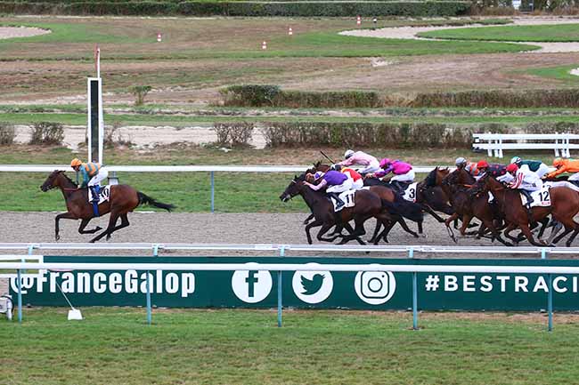 Photo d'arrivée de la course pmu PRIX DE GLANVILLE - PRIX LES GRANDES GUEULES DU SPORT 9H/12H SAMEDI-DIMANCHE à DEAUVILLE le Jeudi 25 août 2022