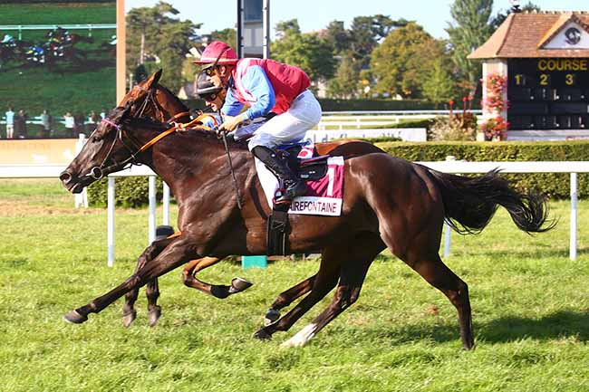 Photo d'arrivée de la course pmu PRIX DE CLOTURE DU MEETING ESTIVAL (PRIX DE LA GARENNE) à CLAIREFONTAINE le Vendredi 26 août 2022