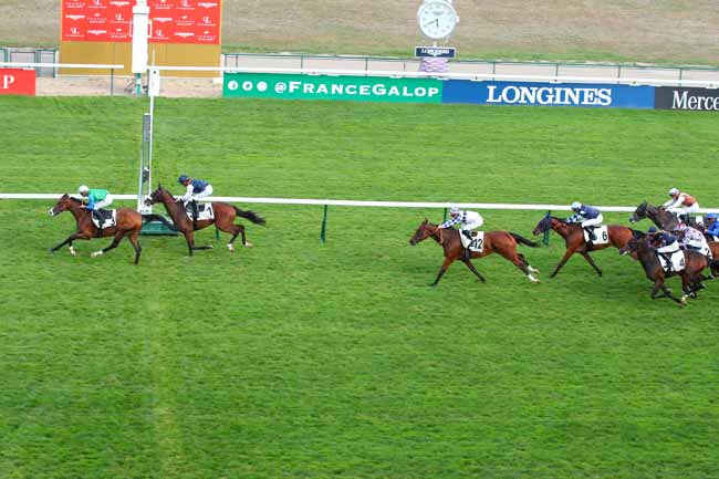 Photo d'arrivée de la course pmu PRIX D'ENGHIEN à LONGCHAMP le Jeudi 8 septembre 2022